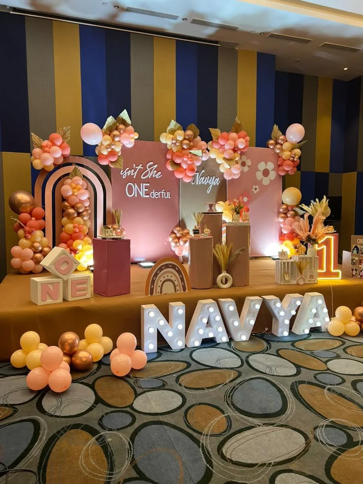 Themed Decor